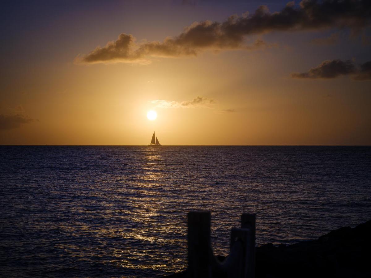 The Liming Bequia Hotel Friendship Exterior photo